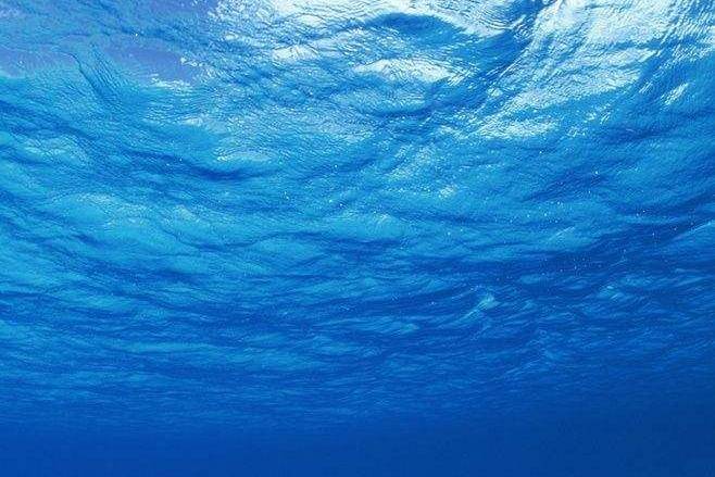 海水为什么是蓝的