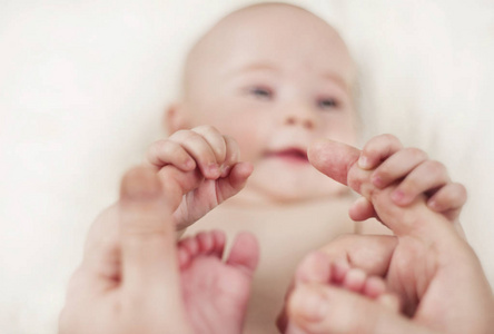 新生儿束带综合征有哪些