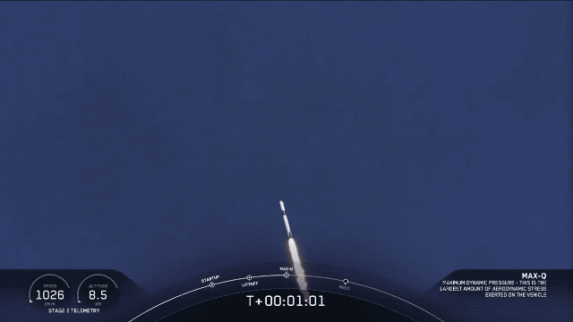 马斯克改写航天史，SpaceX首次载人火箭发射成功
