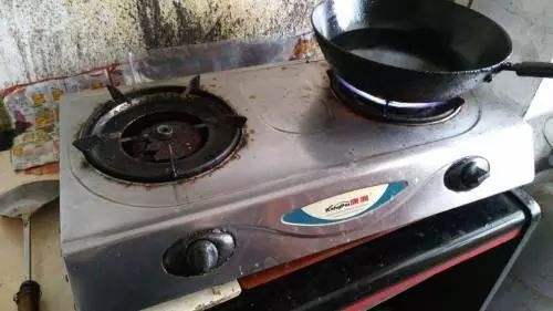 煤气灶漏气怎么修