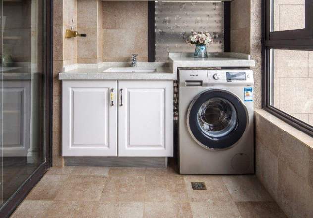 新的洗衣机底部漏水怎么办？以下维修方法简单有效