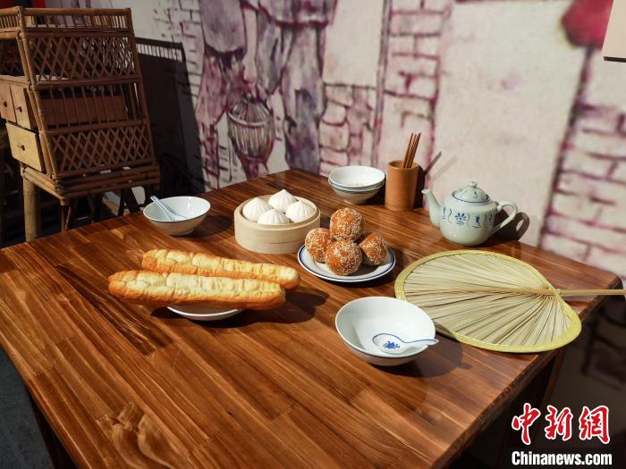上海市历史博物馆推出“老上海饮食文物展”